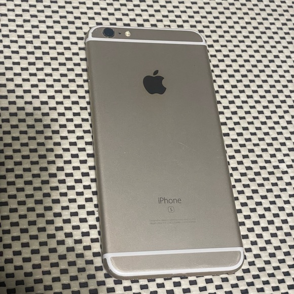 iPhone 6s Plus 64gb gold unlocked